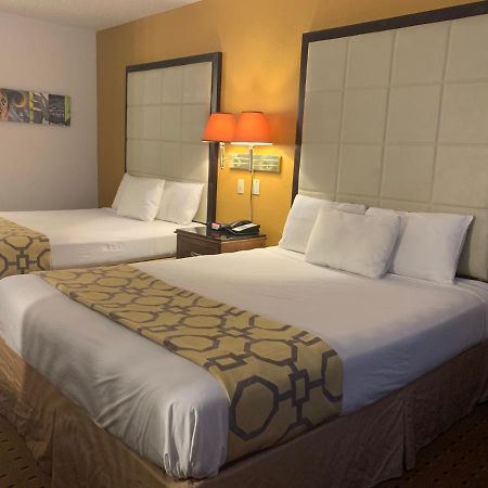 Brentwood Inn & Suites Hobbs Extérieur photo