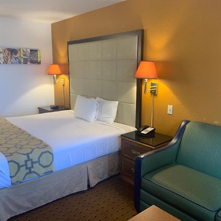 Brentwood Inn & Suites Hobbs Extérieur photo