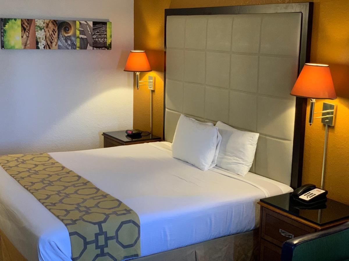 Brentwood Inn & Suites Hobbs Extérieur photo